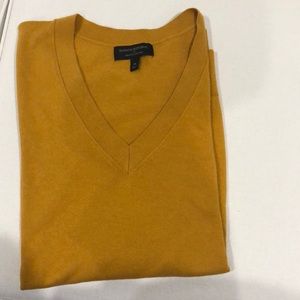 Banana republic premium luxe yarn sweater